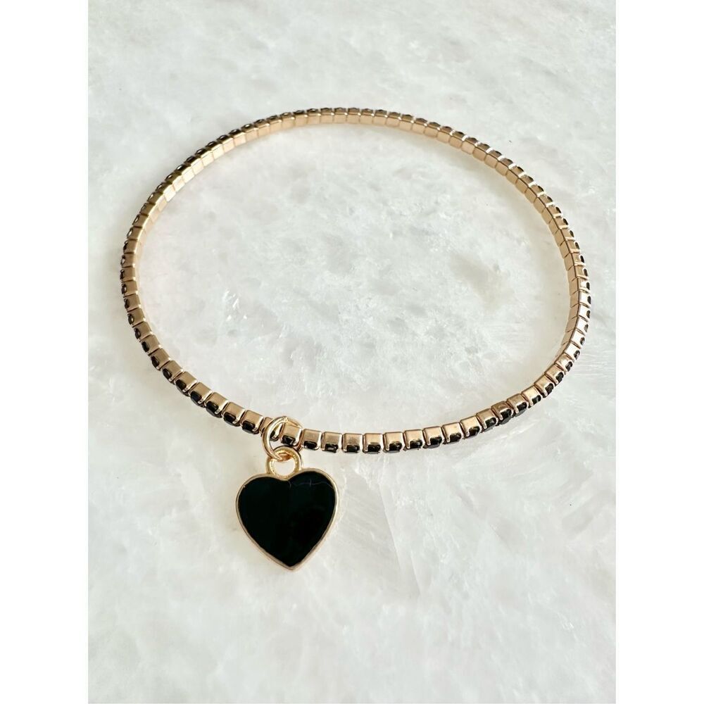 Black enamel heart rhinestone stretch bracelet